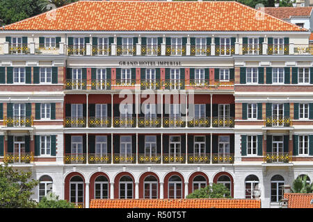 DUBROVNIK, Croatie - le 13 juin : Grand Hotel Imperial le 13 juin 2010. Bâtiment de l'hôtel de style colonial à Dubrovnik, Croatie. Banque D'Images