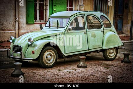 Célèbre 2CV Citroën Vintage Car Banque D'Images