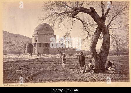 Timur mosquée du Shah [sic. pour tombeau, Kaboul]. Une vue générale de la bâtiment octogonal. Curzon Collection : Guerre en Afghanistan 1879-1880. Vues à Kaboul. 1879-1880. Photographie. Source : Photo 430/3(40). Langue : Anglais. Auteur : BURKE, John. Banque D'Images