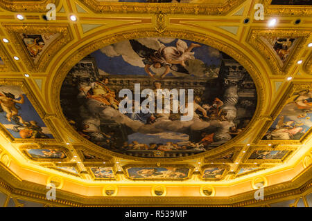 Détail de décoration de luxe dans le Grand Hall de l'hôtel et casino de Venise. Macao, Janvier 2018 Banque D'Images