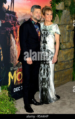 Los Angeles, USA. 28 Nov 2018. Andy Serkis et sa femme Lorraine Ashbourne participant à la 'MNetflix owgli : Légende de la Jungle' à l'ArcLight Hollywood le 28 novembre 2018 à Los Angeles, Californie. Credit : Geisler-Fotopress GmbH/Alamy Live News Banque D'Images