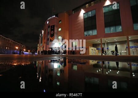 Stamford Bridge, Londres, Royaume-Uni. 29 Nov, 2018. L'UEFA Europa League Football, Chelsea contre PAOK ; vue générale de l'extérieur avant de Stamford Bridge Crédit : le coup d'Action Plus Sports/Alamy Live News Banque D'Images