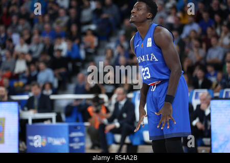 Brescia, Italie. 29 Nov, 2018. Basket-ball de la FIBA du monde : Italie / Lituanie, Brescia, Italie. Awudu Abass pour Italie Crédit : Mickael Chavet/Alamy Live News Banque D'Images