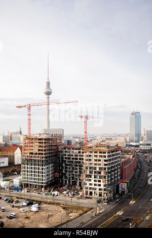 Berlin, Allemagne. 29 Nov, 2018. La construction de l'emplacement de l'Grandaire à Alexanderplatz. Les propriétaires de bâtiment en Allemagne s'habiller leurs objets dans toujours plus de noms inhabituels. Credit : Christoph Soeder/dpa/Alamy Live News Banque D'Images