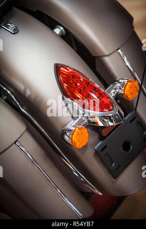 Close up image de l'aile arrière d'une moto moderne. Banque D'Images