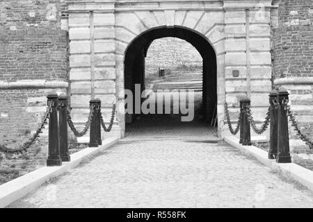 Entrée sur le monument Pobednik (Gagnant).Monument gagnant , le gagnant est le nom de l'arc triomphal monument érigé en 1928. Banque D'Images