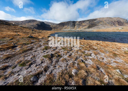 Peu d'Etchachan Etchachan et Loch Loch, parc national de Cairngorm, l'Ecosse Banque D'Images