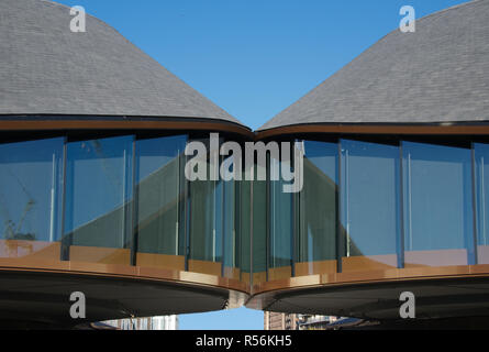 L'architecture moderne de Cour Gouttes Charbon Kings Cross Londres Angleterre Banque D'Images