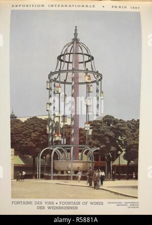 Fontaine de vins. Fontaine de vins der weinbrunnen. Architectes : Gravereaux Bertrand - Arnoux Zavaroni. Exposition internationale des arts et des techniques appliqueÌs aÌ€ la vie moderne, Paris, 1937. Album officiel. [Paris : Exposition internationale des arts et techniques], 1937. L'occasion de l'exposition internationale consacrée à l'art et la technologie dans la vie moderne) a eu lieu du 25 mai au 25 novembre 1937 à Paris, France. Source : L.49/2203 17 plaque. Langue : Français. Banque D'Images