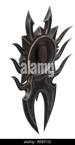 Fantasy black shield avec crampons sur un fond isolé. 3d illustration Banque D'Images