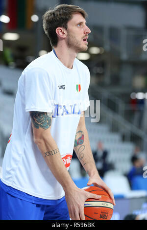 Brescia, Italie. 29 Nov, 2018. Basket-ball de la FIBA du monde : Italie / Lituanie, Brescia, Italie. Joseph Polonara pendant l'échauffement avant le match Crédit : Mickael Chavet/Alamy Live News Banque D'Images