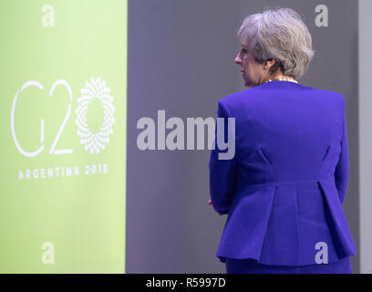 Buenos Aires, Argentine. 30Th Nov, 2018. Theresa May, Premier Ministre du Royaume-Uni, arrive à le centre de réunion du Sommet du G20 à Buenos Aires. À partir de 30.11.-1.12.2018 le sommet du G20 aura lieu à Buenos Aires. Le "Groupe des 20" unit les nations industrielles les plus forts et les économies émergentes. Credit : Ralf Hirschberger/dpa/Alamy Live News Banque D'Images