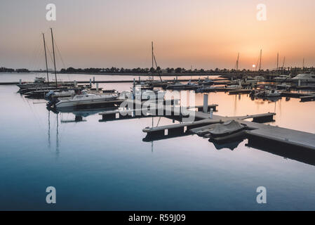 Marina et Yacht Club de Ras Al Khaimah Banque D'Images