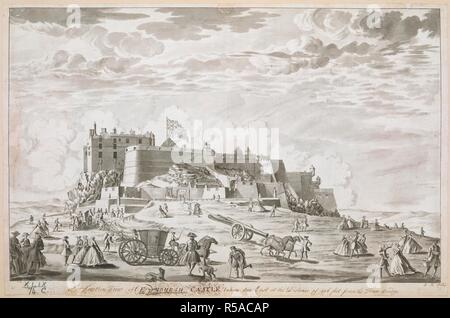 Une vue sur le château d'Édimbourg, pris à l'Est. 'Une vue en perspective du château d'Édimbourg, pris à l'est, à la distance de 406 pieds du pont-levis'. c. 1746. Source : Maps K.Haut.49,74.ch. Langue : Anglais. Auteur : ELPHINSTONE, John. Banque D'Images