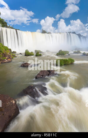 Iguacu (Iguazu Falls), Cataratta Foz do Iguacu, Parana, Parc National de l'Iguazu, Brésil Banque D'Images
