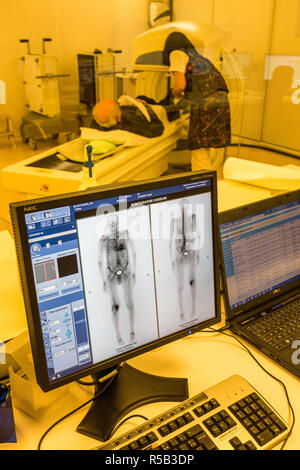 La scintigraphie osseuse, service de médecine nucléaire. Banque D'Images