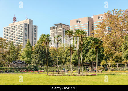 Hibiya Park (Hibiyakoen) à Chiyoda-ku en automne, Tokyo, Japon Banque D'Images