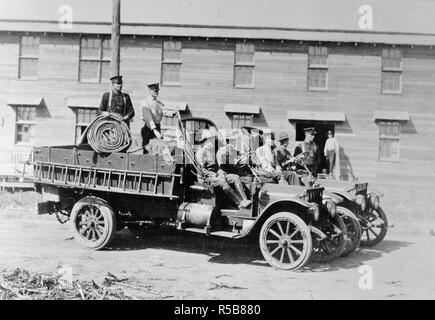 Appareils de lutte contre l'incendie à Camp Sherman, Ohio ca. 1918 Banque D'Images