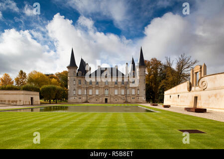 France, région Aquitaine, Département Gironde, zone Haute-Medoc, Pauillac, Château Pichon Longueville Baron winery Banque D'Images