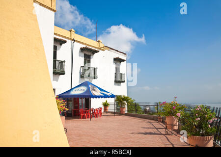 La Colombie, Bolivar, Cartagena de Indias, vieille ville fortifiée, Café Banque D'Images