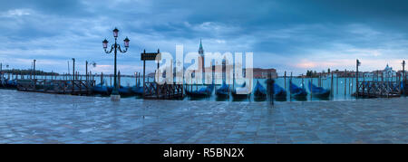 Piazza San Marco à l'ensemble de San Giorgio Maggiore, à Venise, Italie Banque D'Images