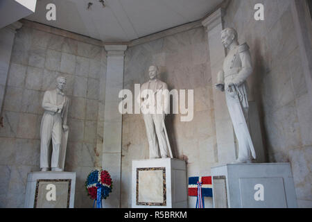 République dominicaine, Santo Domingo, la Zona Colonial, Parque Independencia, l'autel de la Patria, monument aux trois héros nationaux, Duarte, Sanchez et Mella Banque D'Images