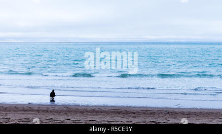 Par la plage Banque D'Images