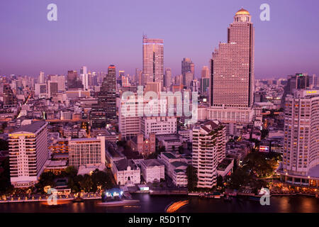 Thaïlande, Bangkok, ville et rivière Chao Phraya Banque D'Images