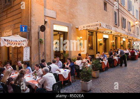 Italie, Rome, un restaurant italien Banque D'Images