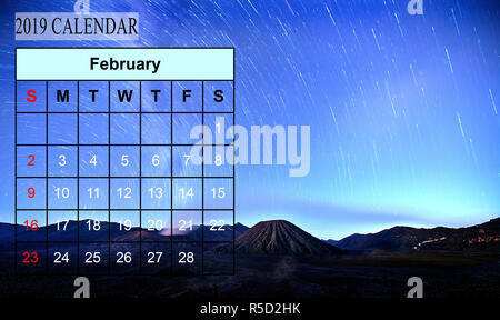 Modèle de calendrier mensuel 2019 avec une étonnante nature paysage arrière-plan. Copier l'espace. Banque D'Images