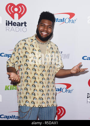 Inglewood, Californie, USA, le 30 novembre 2018. Khalid assiste à 102.7 KIIS FM's Jingle Ball 2018 présentée par Capital One au Forum le 30 novembre 2018 à Inglewood, Californie. Photo : imageSPACE/MediaPunch MediaPunch Crédit : Inc/Alamy Live News Banque D'Images