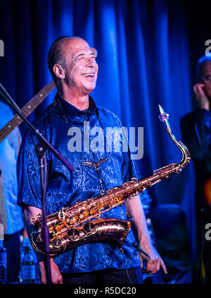 Honolulu, HI, USA. 30Th Nov, 2018. Tower of Power au Blue Note New York à Honolulu, HI le 30 novembre 2018. Crédit : Erik Kabik Photography/media/Alamy Punch Live News Banque D'Images