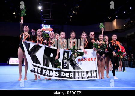 Ludwigsburg, Allemagne. 1er décembre 2018. KRK, Karlsruhe la jubilation, la joie, l'émotion. GES/gym/1ère Bundesliga : DTL final, 01.12.2018 - dans le monde de l'utilisation | Credit : dpa/Alamy Live News Banque D'Images