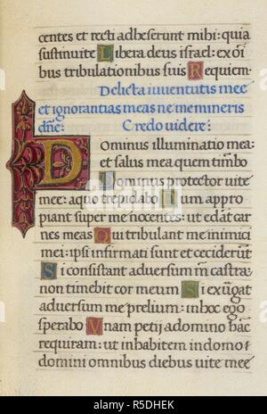 Psaume 26, avec "D" initial. Mirandola Heures. Italie, vers 1490-1499. [Ensemble] folio page Texte d'office des morts. Le début du psaume 26 décorées avec 'D' initial. Image prise à partir de la Mirandola Heures. Publié à l'origine/produit en Italie, vers 1490-1499. Source : ajouter. 50002, f.98. Langue : le latin. Banque D'Images