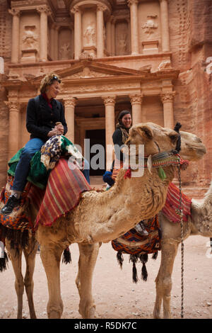 La Jordanie, Petra-Wadi Musa, ancienne ville nabatéenne de Pétra, le Conseil du Trésor, Al-Khazneh Banque D'Images