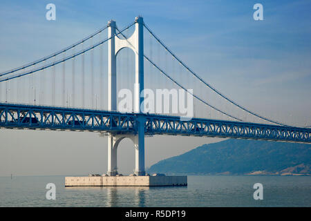 Gyeongsangnam-do, Corée, Busan, Gwangan - pont Gwangan Gwangalli beach, également connu sous le nom de pont de Diamants Banque D'Images