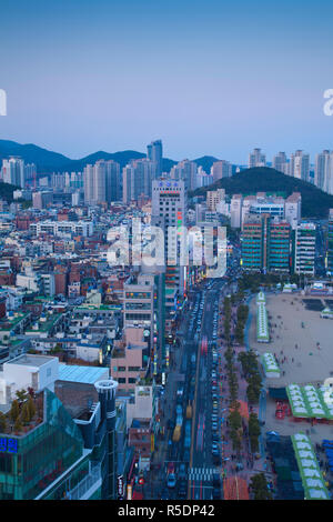 Gyeongsangnam-do, Corée, Busan, Gwangan - plage Gwangalli, vue de Gwangan beach Banque D'Images