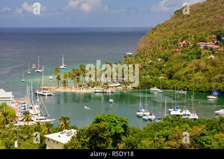 Caraïbes, St Lucia, Marigot Bay et le port Banque D'Images