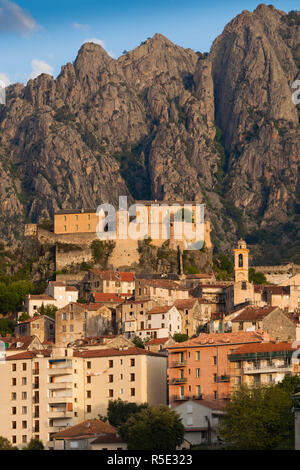 France, Corse, Haute-Corse département, région des montagnes centrales, Corte, ville et citadelle Banque D'Images