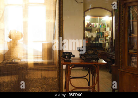 La Russie, Moscou, Moscou-salon, Boulgakov House Museum, ancienne maison de l'écrivain Mikhaïl Boulgakov Banque D'Images