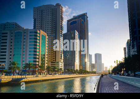 Emirats Arabes Unis, Dubai, Al Qasba Canal Banque D'Images