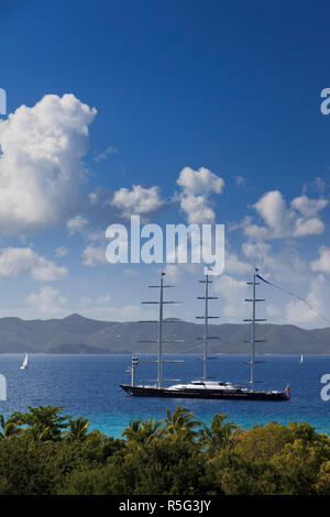 Caraïbes, îles Vierges britanniques, Jost Van Dyke, White Bay, Maltese Falcon Super Yacht à Banque D'Images