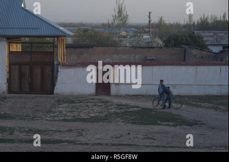 La vie rurale près de Samarkand (Ouzbékistan). Banque D'Images