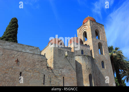 Chiesa San Giovanni degli Eremiti, Église de l'église normande, Palerme, Sicile, Italie Banque D'Images