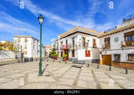 Petite place dans l'Albaicin, Grenade, Andalousie, Espagne Banque D'Images