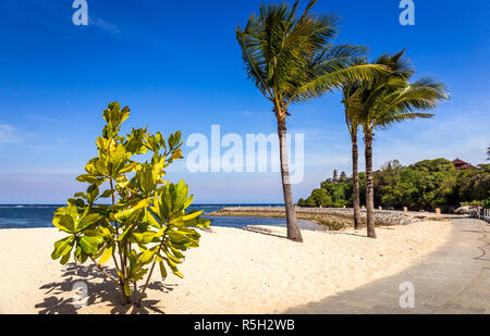 Plage de Geger paysage sur l'île de Bali en Indonésie Banque D'Images