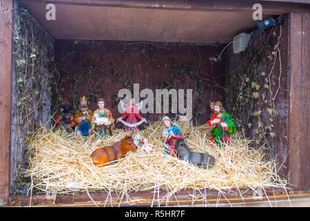 Crèche de Noël ou affichée par la route. Banque D'Images