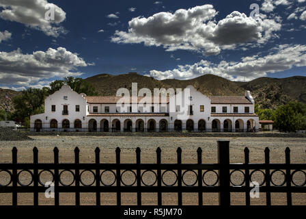 Caliente, Nevada, USA. Août 17, 2017. La mission historique de style Renaissance, situé dans la gare de Caliente, Nevada. Credit : L.E. Baskow/ZUMA/Alamy Fil Live News Banque D'Images