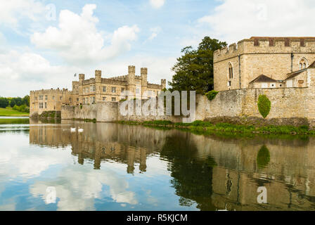 Leeds Castle près de Maidstone dans le Kent, UK. Banque D'Images