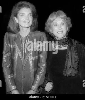 Jackie Kennedy Estee Lauder 1978 Photo de John Barrett/PHOTOlink /MediaPunch Banque D'Images